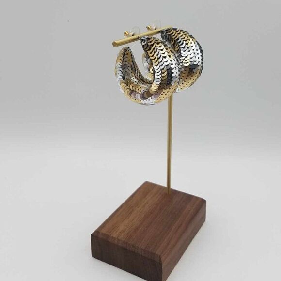 NWT J Crew Chunky Silver Sequin Hoop Earrings. - Picture 1 of 9